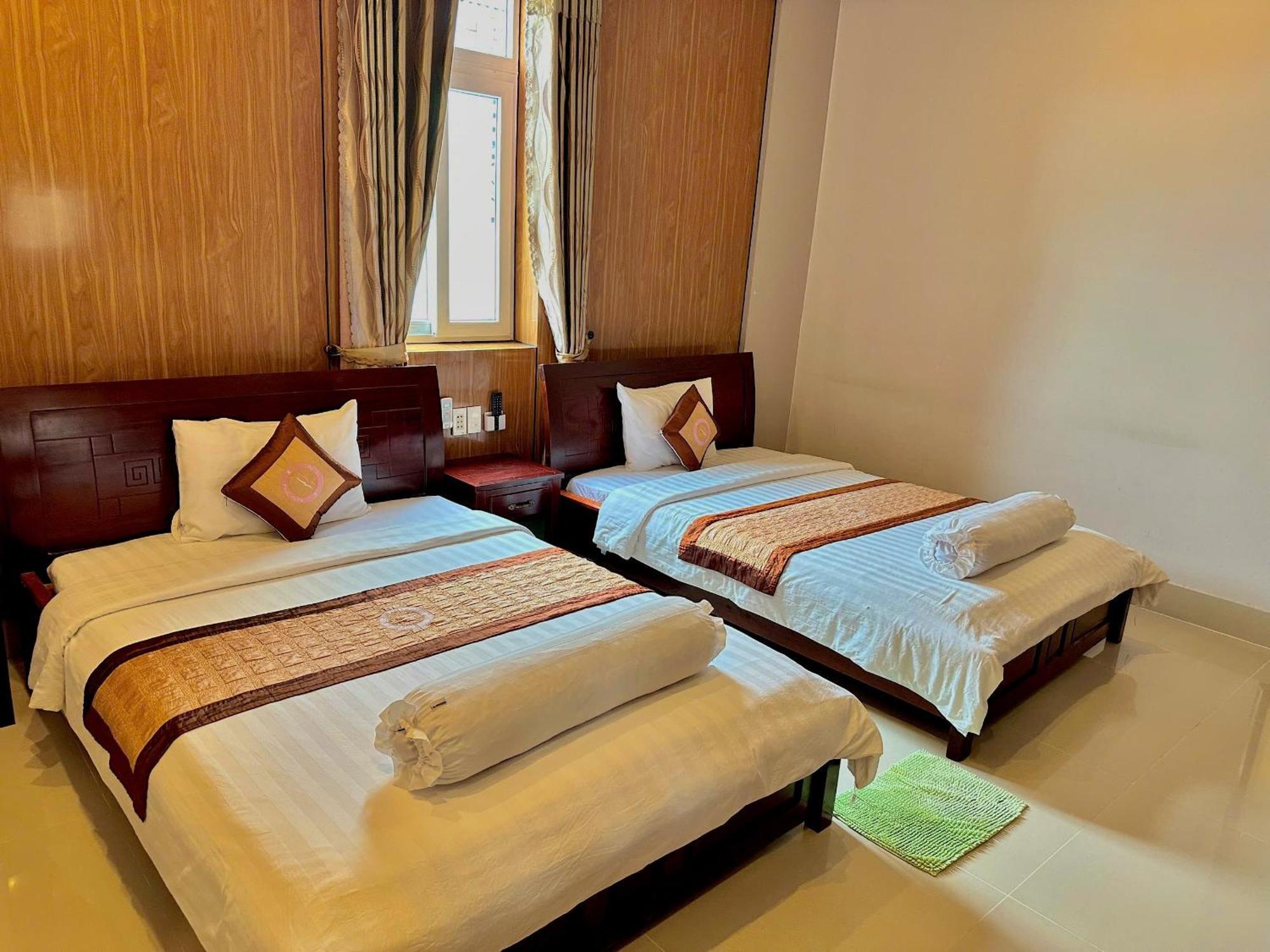 Phuc Hung 2 Hotel แส็คสา ภายนอก รูปภาพ